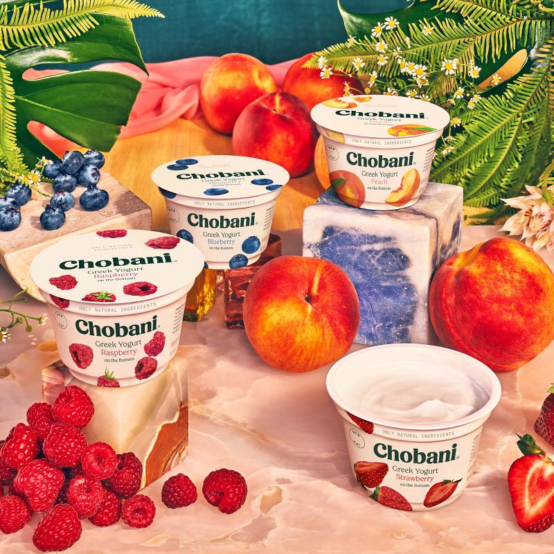 slide 5 of 7, Chobani Strawberry on the Bottom Nonfat Greek Yogurt - 4ct/5.3oz Cups, 4 ct; 5.3 oz