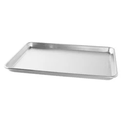 Nordic Ware Naturals Baker's Half Sheet: Aluminum Rimmed Baking Sheet, Hand Wash, Oven-Safe, 17.9" x 12.9"