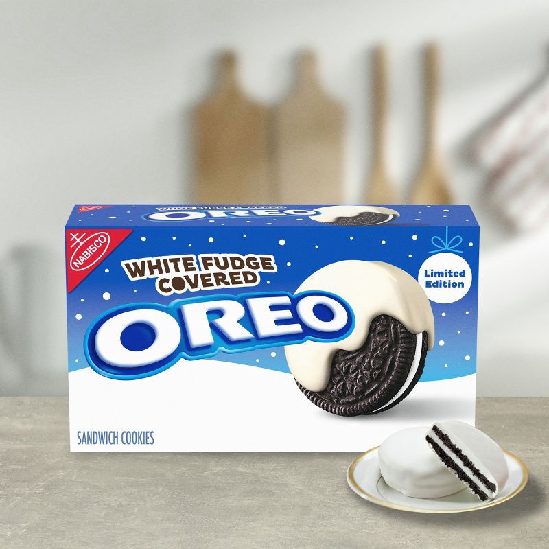 slide 6 of 13, Oreo White Fudge Covered Chocolate Sandwich Limited Edition Christmas Cookies - 8.5oz, 8.5 oz