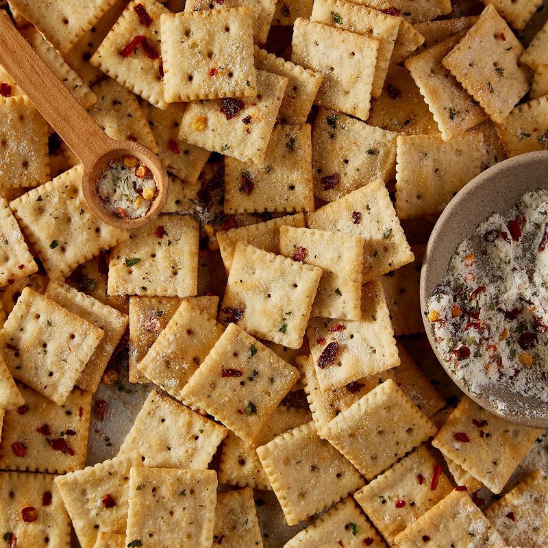 slide 5 of 14, Premium Original Mini Saltine Crackers Lunch Snacks - 11oz, 11 oz