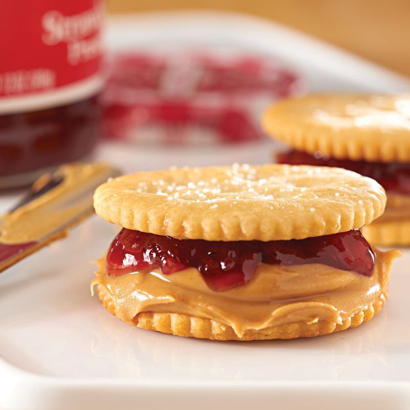 slide 9 of 14, RITZ Original Crackers Family Size - 20.5oz, 20.5 oz