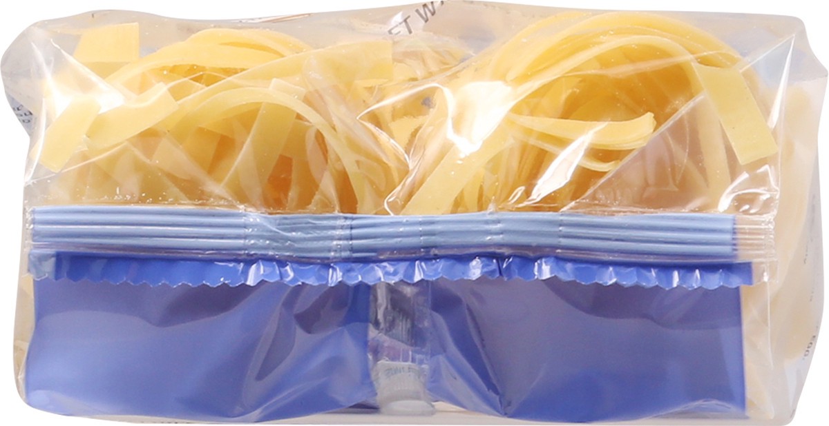 slide 11 of 13, DeLallo Del Pasta Taglatelle Nest, 8.82 oz