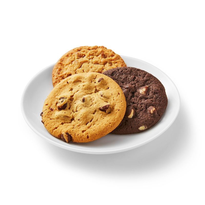 slide 2 of 3, Variety Pack Cookies made with Nestle Toll House - 28.2oz/20ct - Favorite Day™, 20 ct