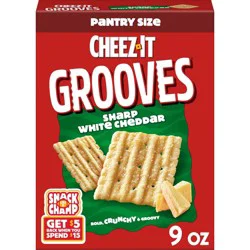 Cheez-It Grooves Sharp White Cheddar Crackers - 9oz