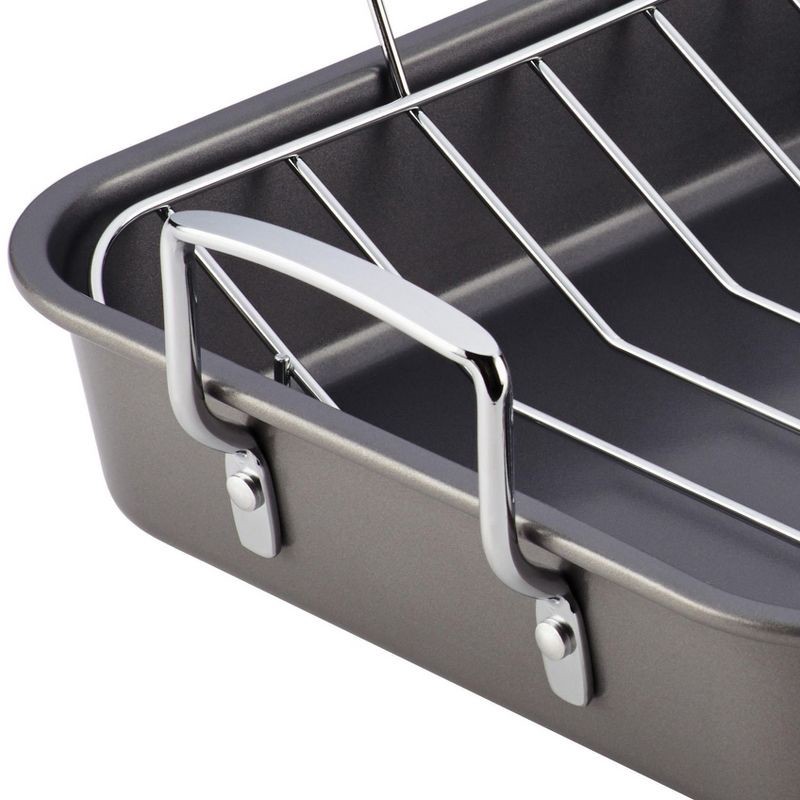 Farberware 12 x 16 Roasting Pan with Rack. Great Condition