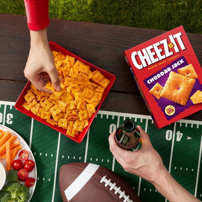 slide 6 of 11, Cheez-It Cheddar Jack Baked Snack Crackers 12.4oz, 12.4 oz