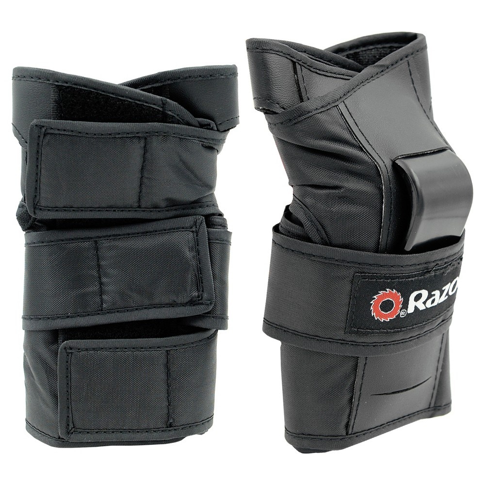 slide 5 of 5, Razor Youth Black Pad Set With Guards, 1 ct