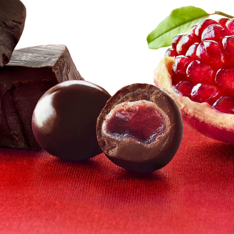 slide 5 of 8, Brookside Pomegranate Flavor Dark Chocolate Candy - 21oz, 21 oz