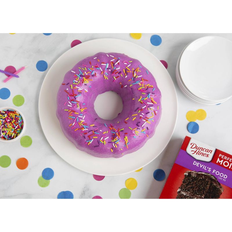 slide 6 of 8, Duncan Hines Devils Food Cake Mix - 16.5oz, 16.5 oz