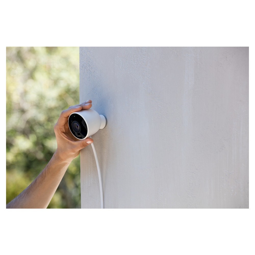 slide 4 of 7, Google Nest Cam 1080p Plug-in Outdoor Security Camera, 1 ct