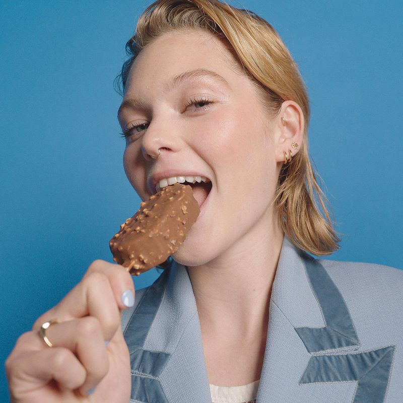 slide 17 of 17, Haagen-Dazs Vanilla Milk Chocolate Almond Frozen Bars - 6pk/11.1 fl oz, 6 ct, 11.1 fl oz