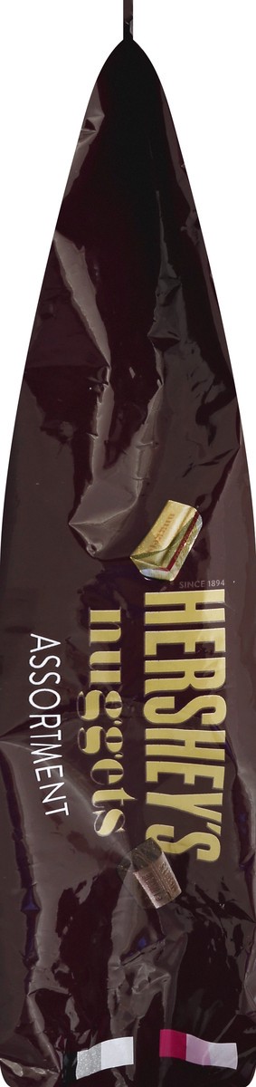 slide 3 of 5, Hershey's Nuggets Assorted Family Bag, 16.7 oz