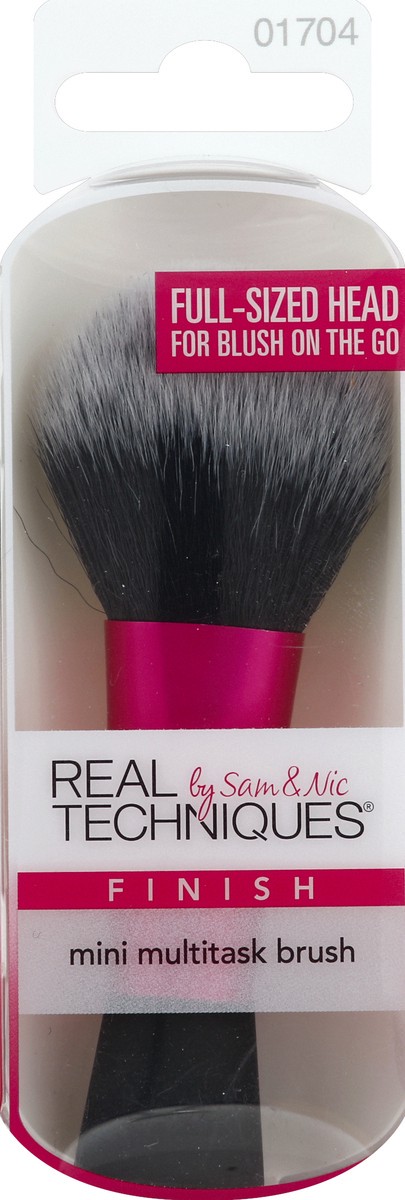 slide 3 of 6, Real Techniques Mini Multitask Brush, 1 ct