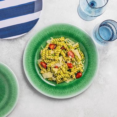 slide 1 of 1, Hy-Vee Seasons Dinner Plate In Reactive Green, 1 ct