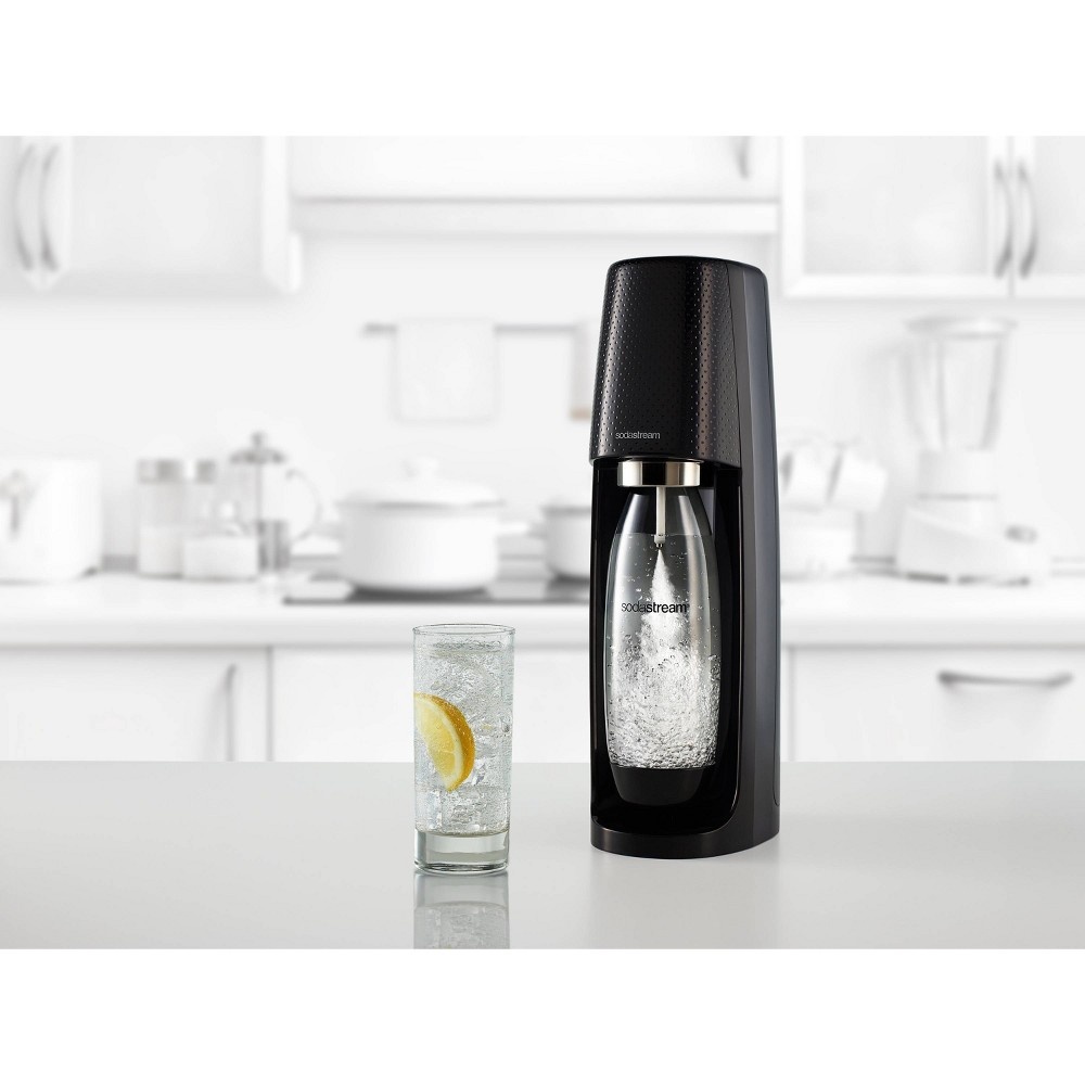 slide 7 of 8, SodaStream Fizzi Sparkling Water Maker Black, 1 ct