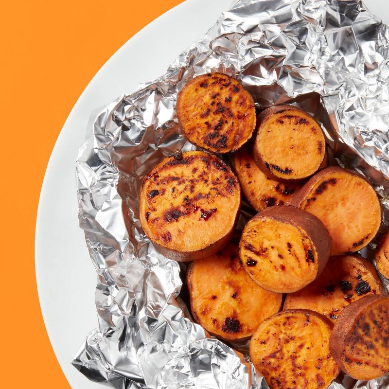 slide 2 of 6, Standard Aluminum Foil - 30 sq ft - up&up™, 30 sq ft