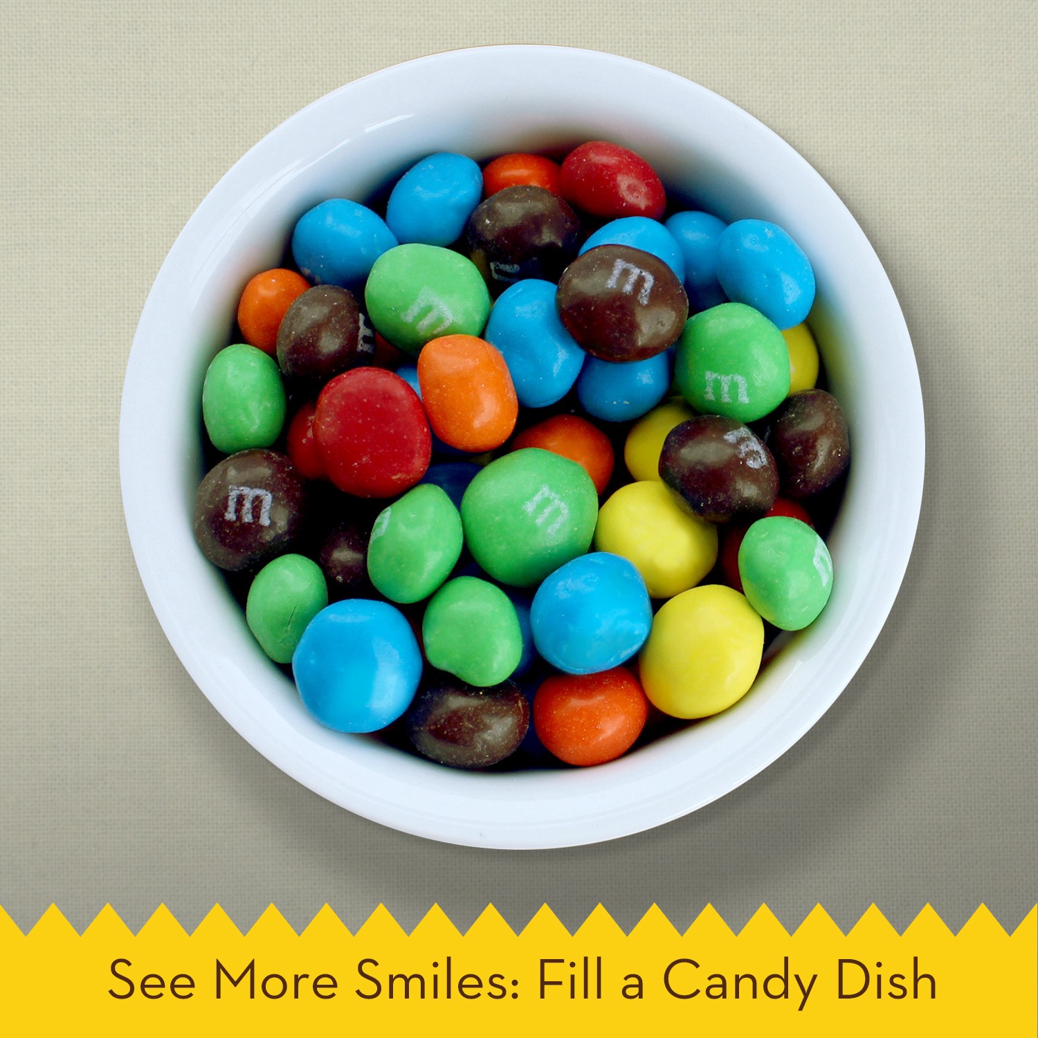 slide 3 of 5, M&M's Crispy Chocolate Candy 1.35-Ounce Pouch, 1.35 oz