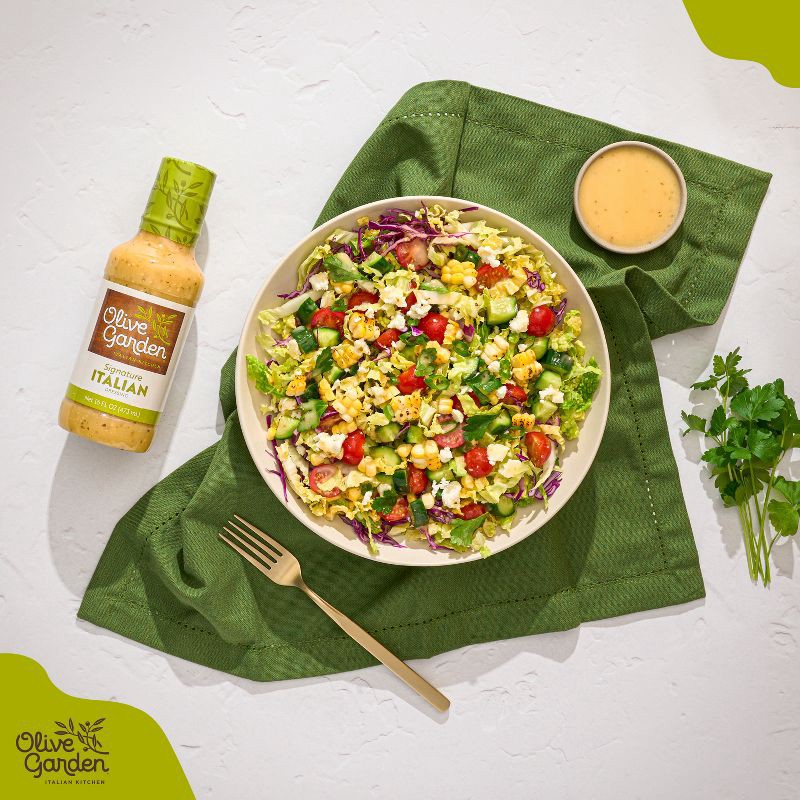 slide 4 of 8, Olive Garden Signature Italian Salad Dressing - 16fl oz, 16 fl oz