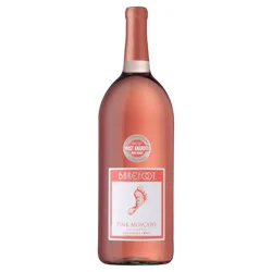 Barefoot Cellars Pink Moscato Wine 1.5L Bottle