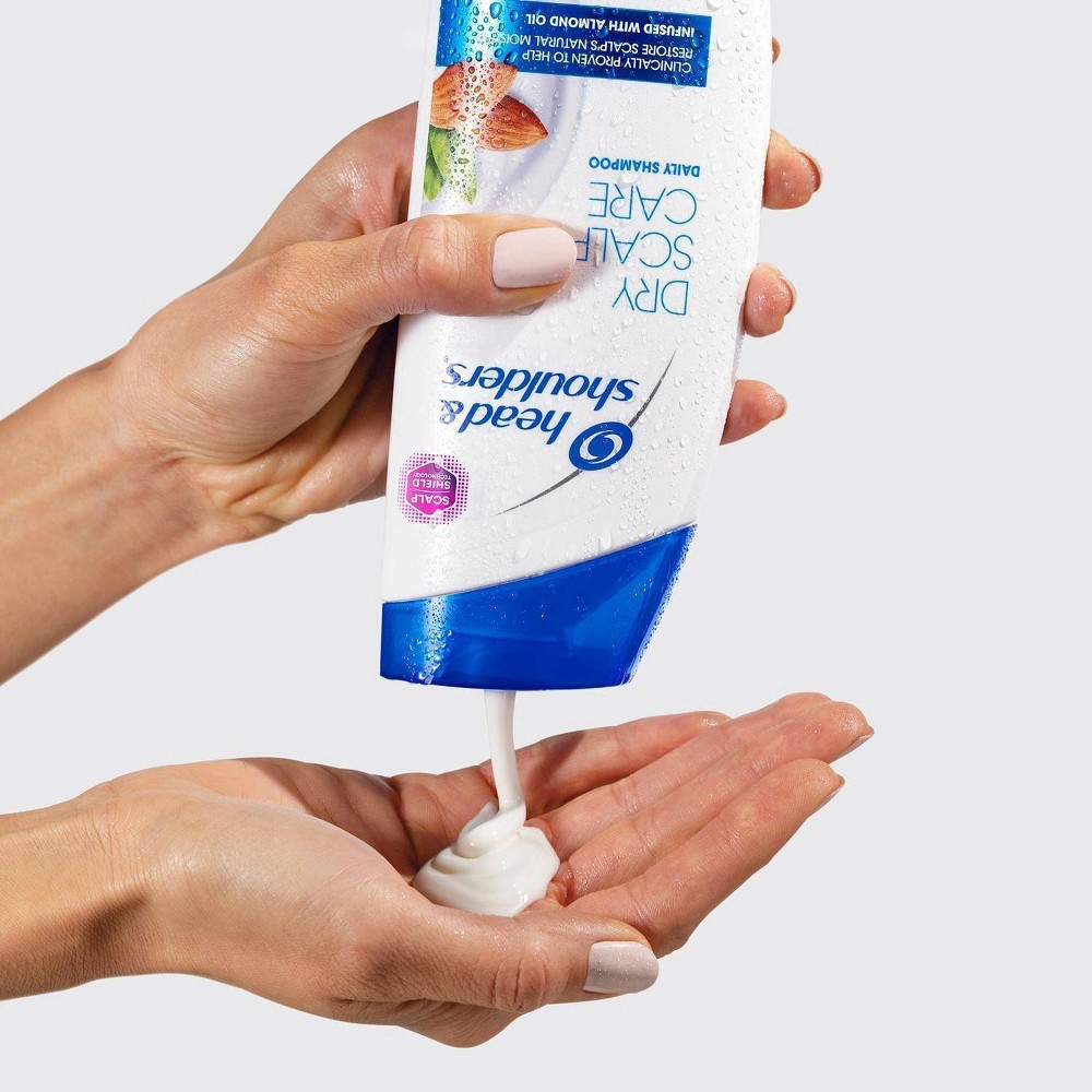 slide 11 of 17, Head & Shoulders Dry Scalp Care Daily-Use Anti-Dandruff Paraben Free Shampoo - 32.1 fl oz, 32.1 fl oz