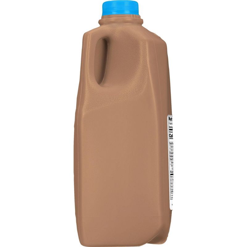 slide 7 of 9, TruMoo 1% Chocolate Milk - 0.5gal, 1/2 gal