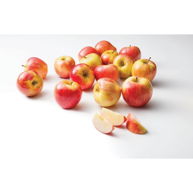 slide 3 of 4, Honeycrisp Apples - 3lb Bag, 3 lb