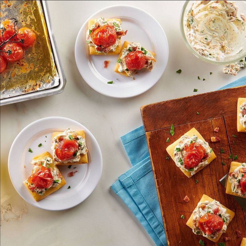 slide 11 of 14, Pillsbury Crescent Dough Sheet - 8oz, 8 oz