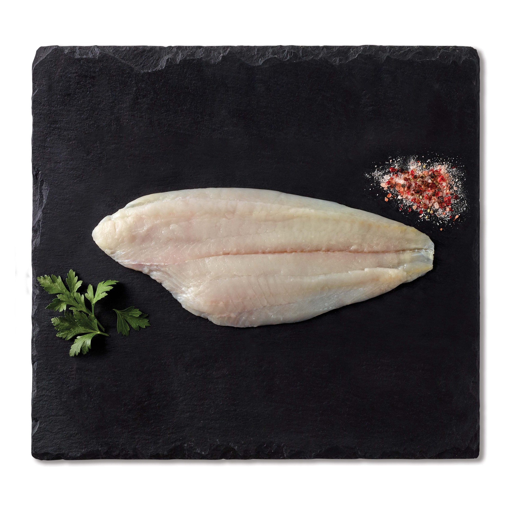 slide 1 of 1, H-E-B Wild Caught Fresh West Coast Flounder Fillet, per lb