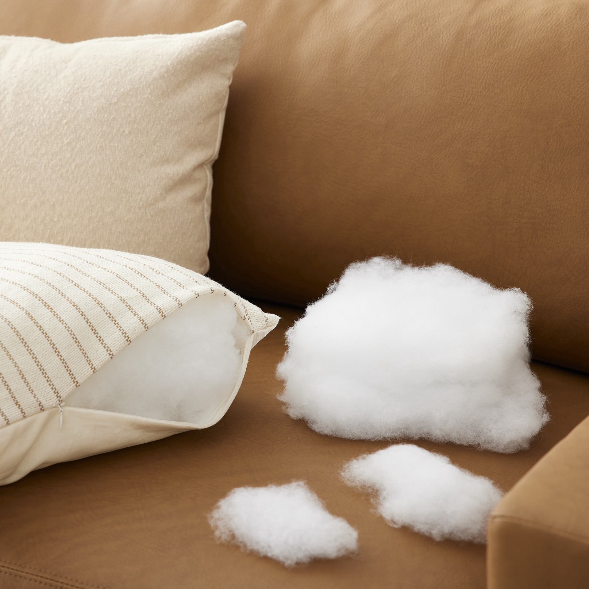 slide 2 of 2, Supreme Fiber Fill By Loops & Threads, 8 oz