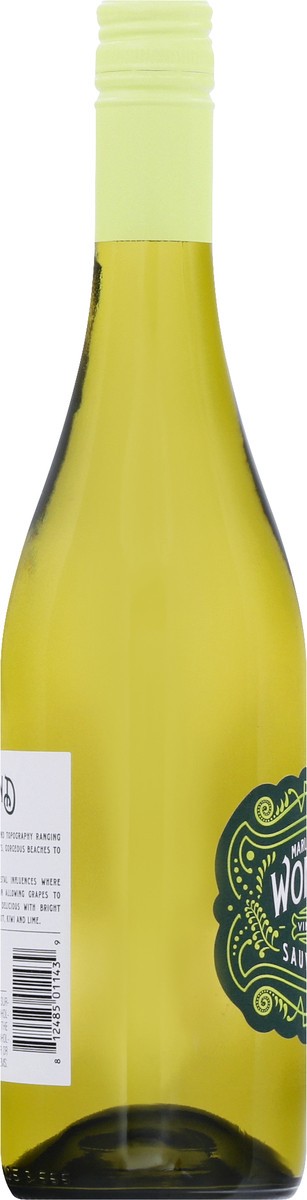 slide 2 of 9, Wonderland Marlborough New Zealand 2018 Sauvignon Blanc 750 ml, 750 ml