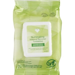 slide 1 of 1, CVS Beauty Illuminating Makeup Remover Wipes, 25/Pack, 1 ct