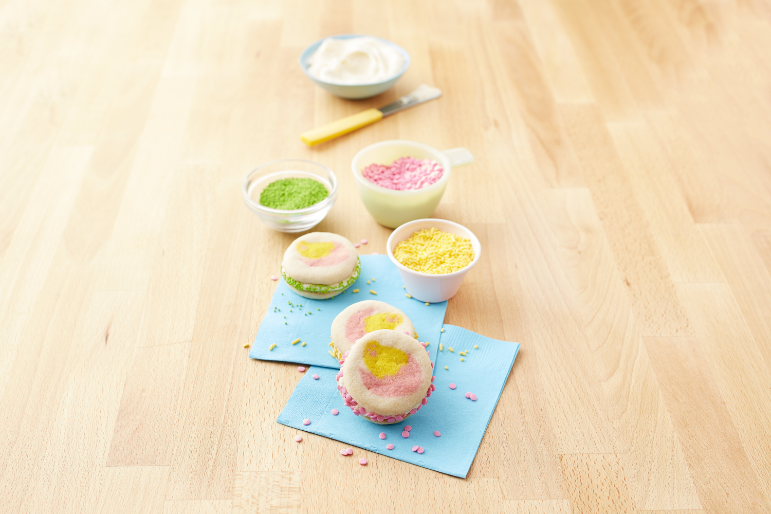 slide 3 of 8, Pillsbury Ready To Bake Chick Shape Sugar Cookie Dough, 20 Cookies, 9.1 oz., 20 ct