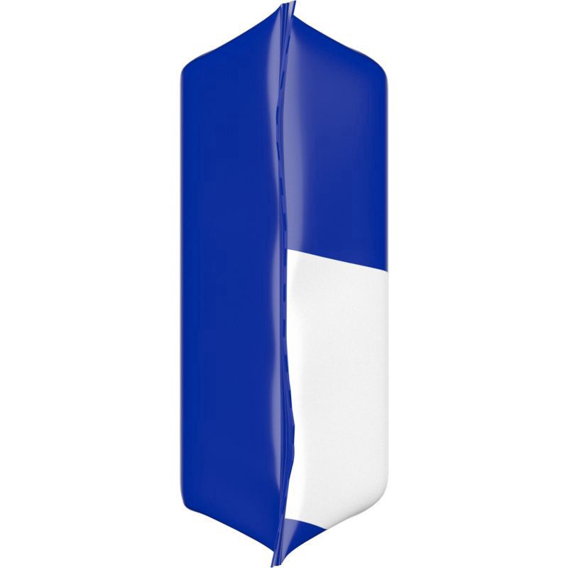 slide 8 of 13, OREO Red and Green Festive Cookies King Size - 2.04oz, 2.04 oz