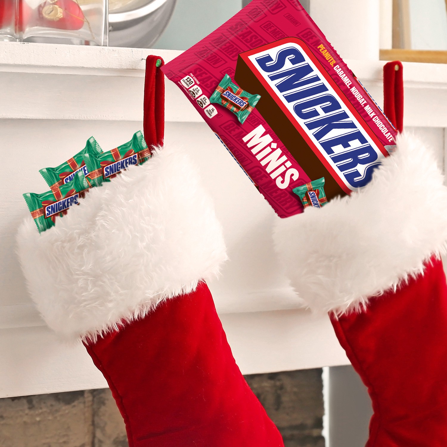 slide 6 of 8, SNICKERS Minis Milk Chocolate Christmas Candy Bars, 10.48 Oz Bag, 10.48 oz