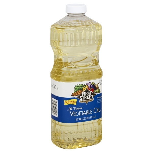 slide 1 of 1, First Street Vegetable Oil, 48 oz