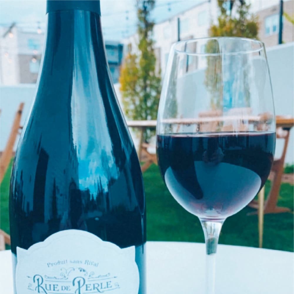 slide 3 of 5, Rue De Perle Cotes-Du-Rhone Village, 750 ml