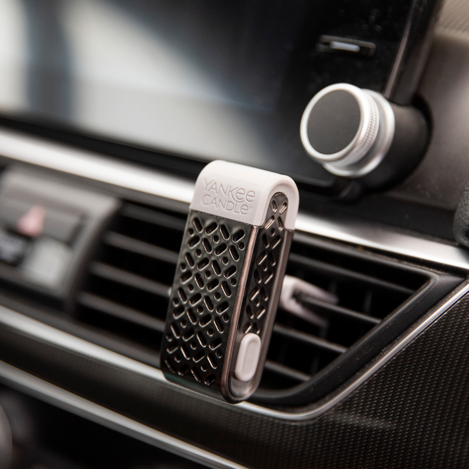 slide 4 of 5, Yankee Candle Sidekick Vent Clip Pink Sands Fragrance Kit 1 ea, 1 ct