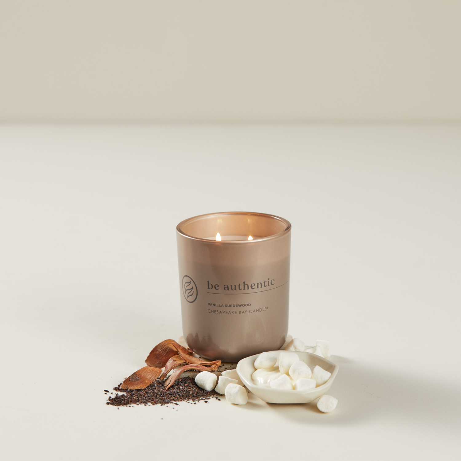 slide 3 of 7, Chesapeake Bay Candle Vanilla Suedewood Be Authentic, 1 ct