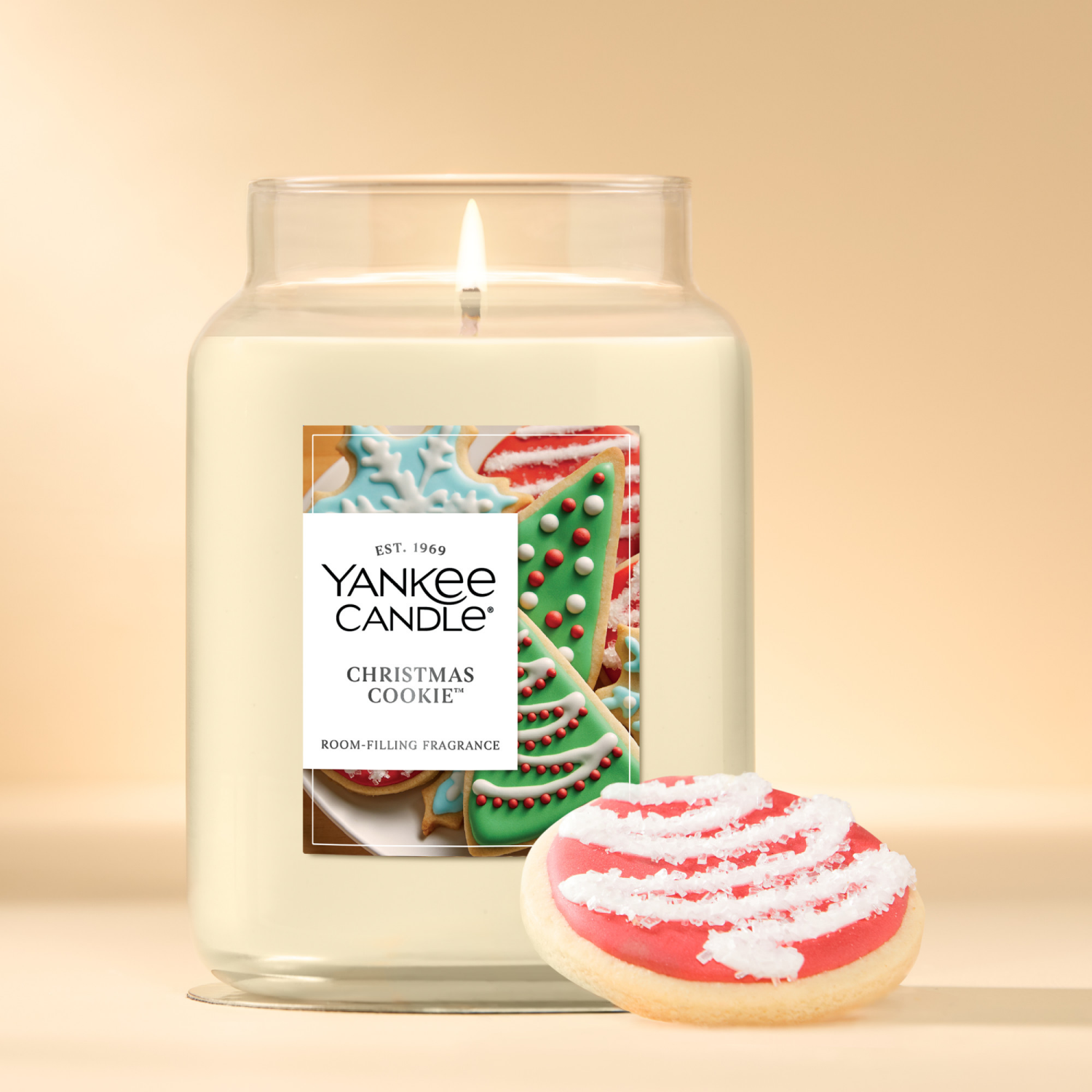 slide 2 of 5, Yankee Candle Original Large Jar Christmas Cookie Candle 22oz - Yankee Candle, 22 oz