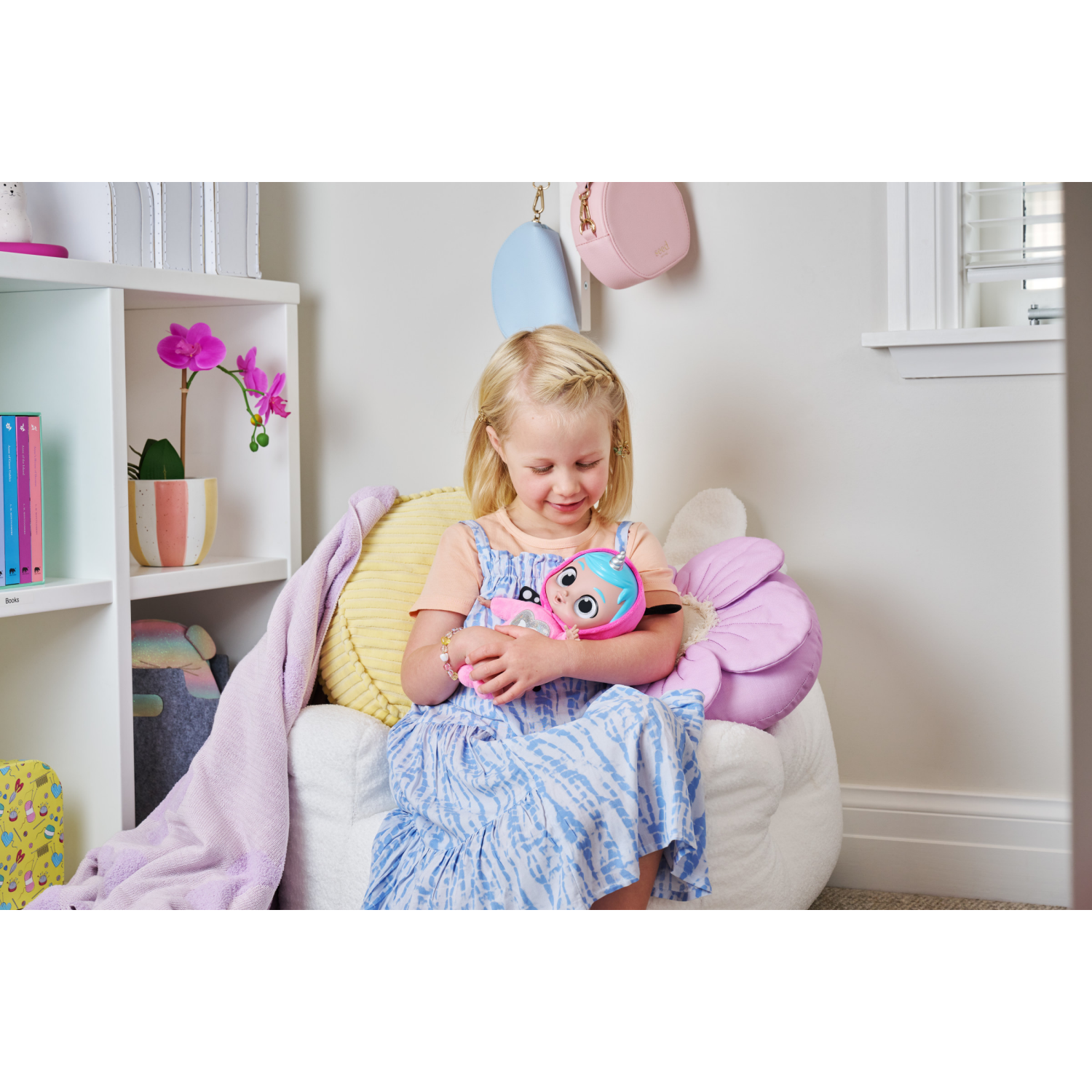 slide 5 of 7, Zuru Babycorns Surprise Capsule -Series 1, 1 ct