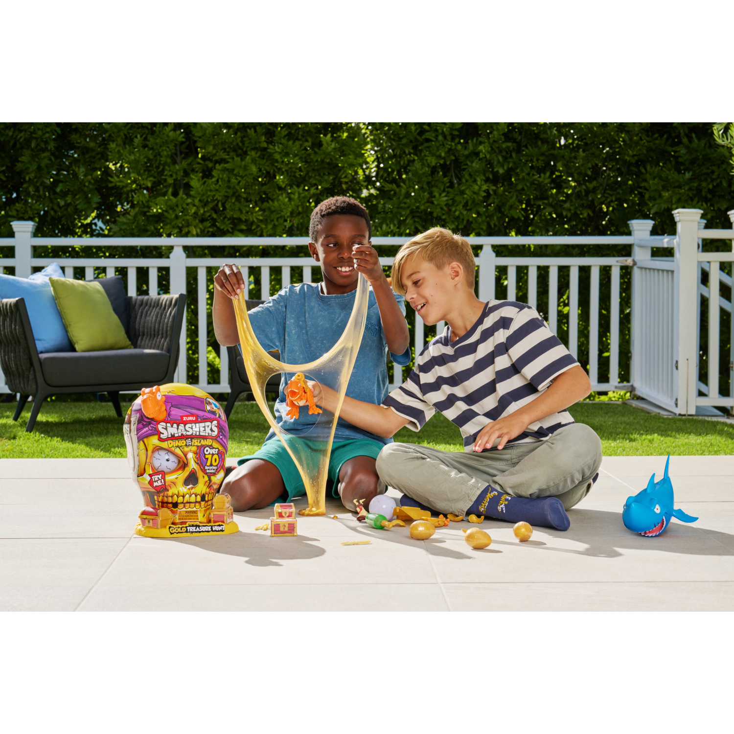 slide 2 of 8, Smashers Dino Island Giant Skull by ZURU, 1 ct