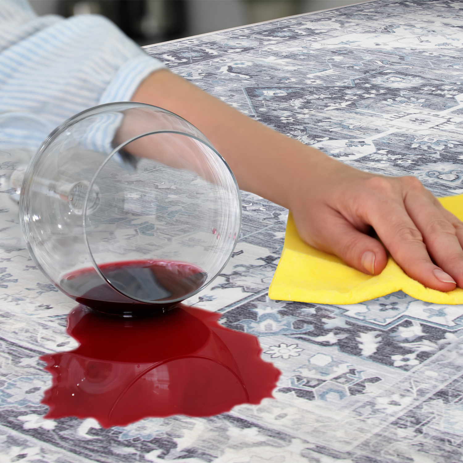 slide 2 of 2, Rugease Velveteen Cade Cream 5x7 Washable Area Rug, 1 ct