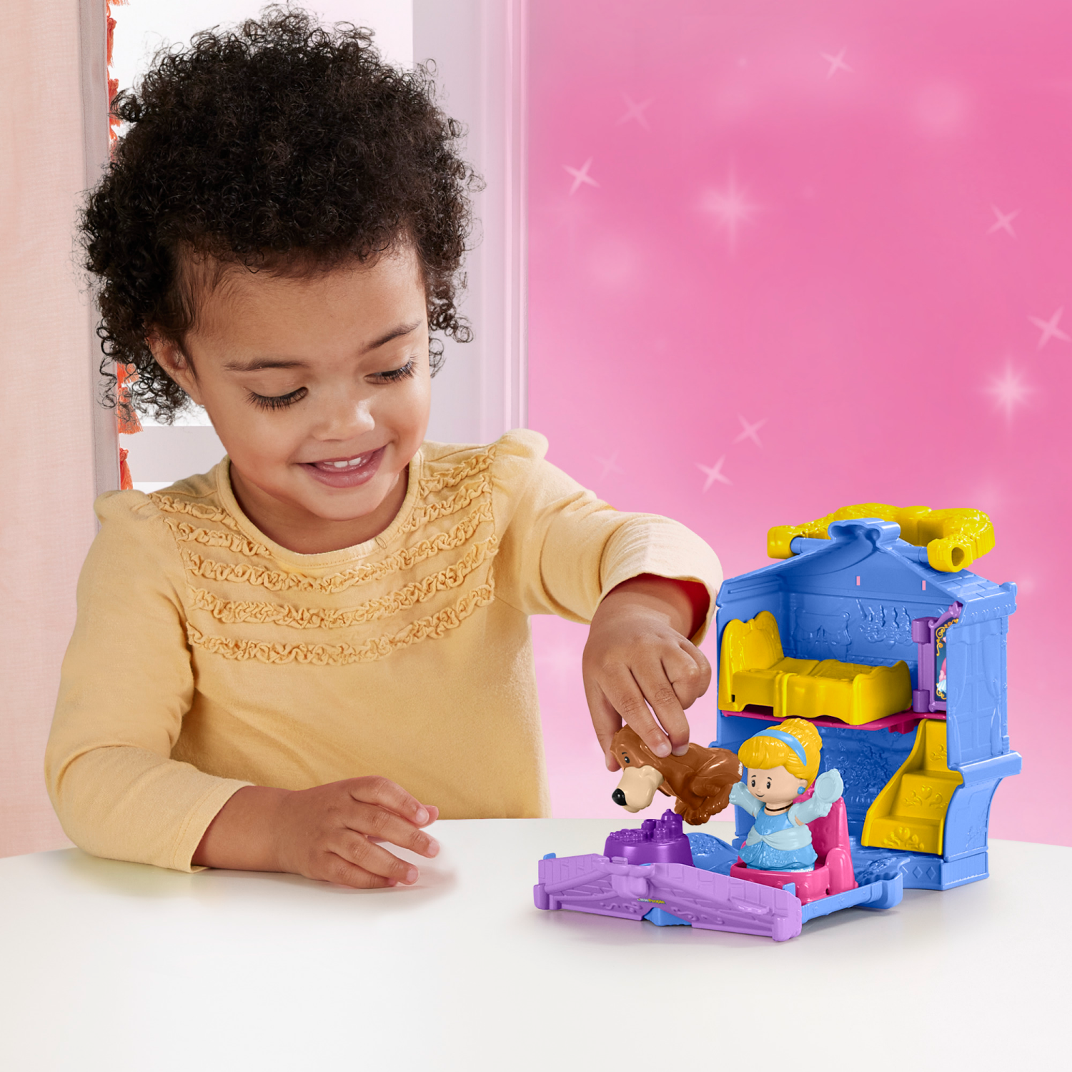 slide 5 of 5, Fisher-Price Little People Disney Princess Cinderella's On-The-Go Playset, 1 ct