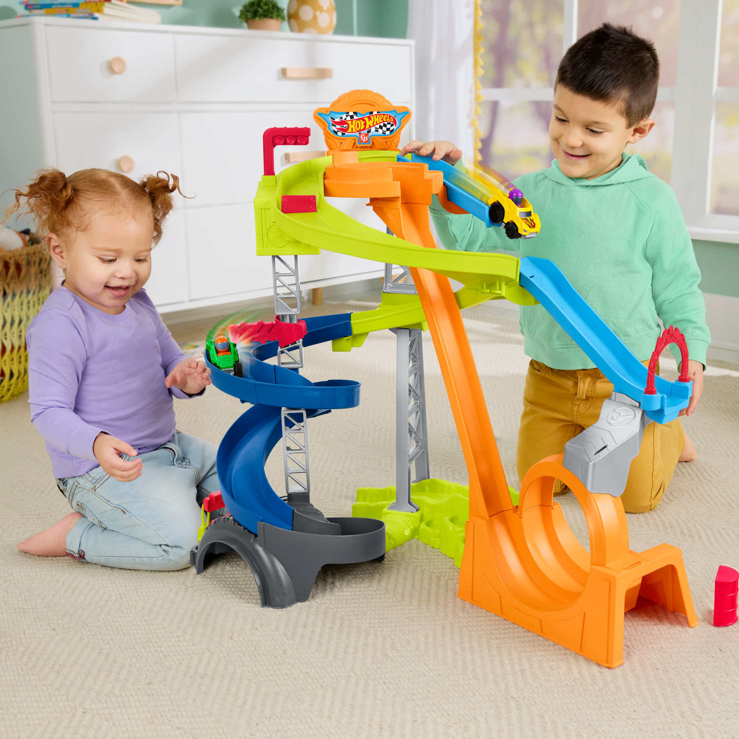 slide 2 of 6, Fisher-Price Little People Hot Wheels Spiral Stunt Speedway Toddler Race Track Playset 2 Toy Cars, 1 ct
