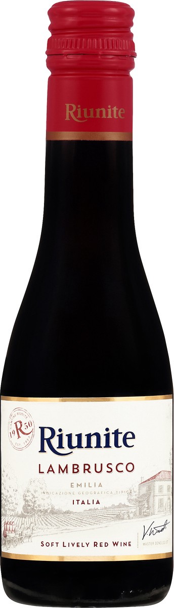 slide 2 of 3, Riunite Lambrusco, Emilia, 187 ml