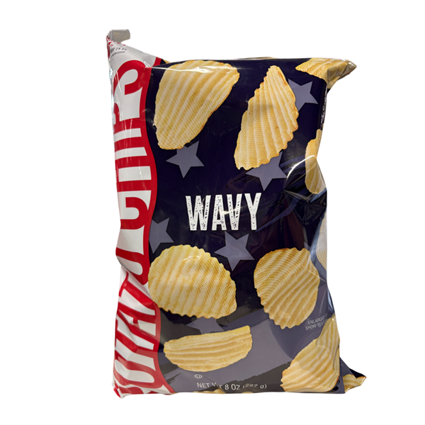 slide 1 of 1, Hy-Vee Wavy Potato Chips, Patriotic, 8 oz