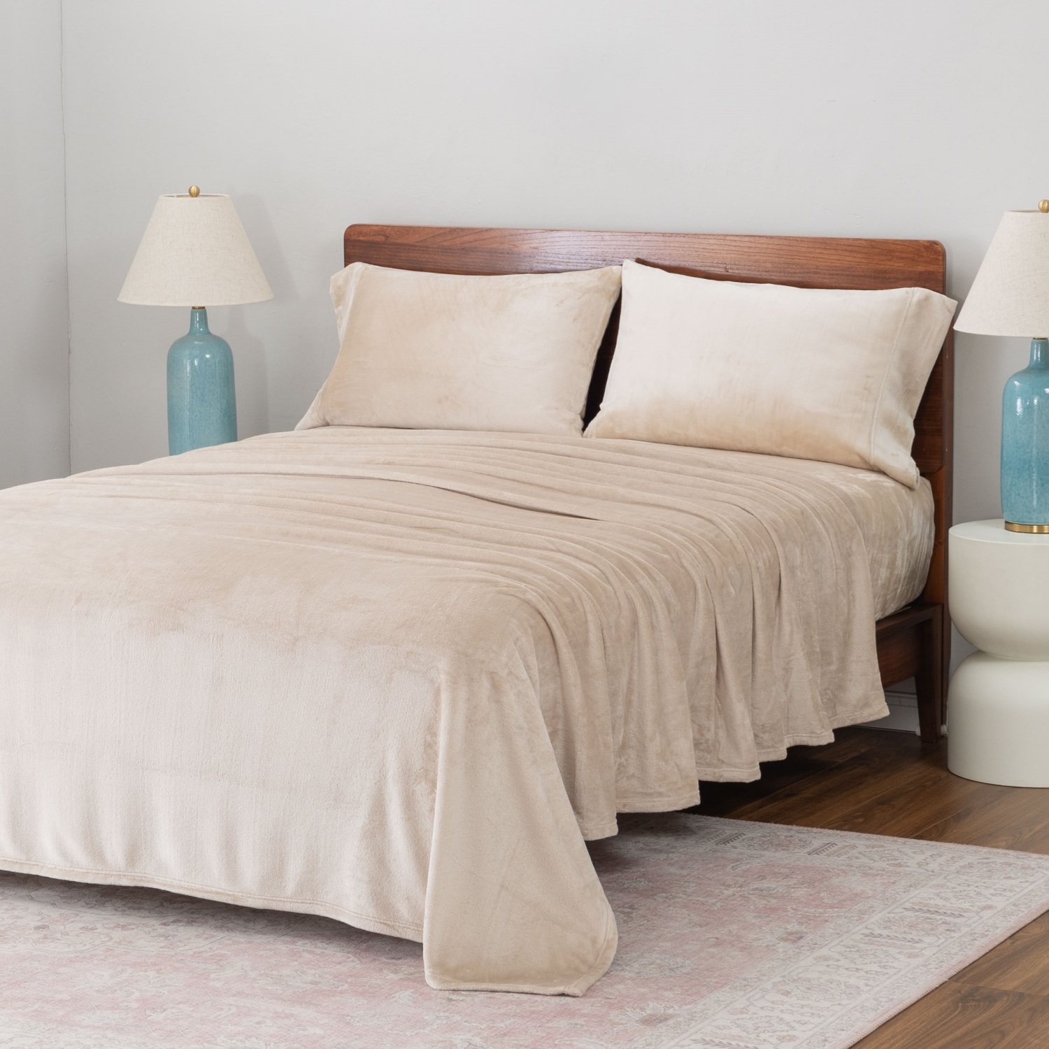 slide 2 of 4, BERKSHIRE BLANKET Berkshire Velvetloft Plush Sheets, King, Grain, 1 ct