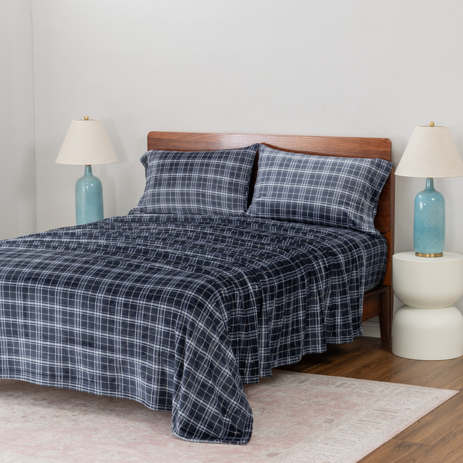 slide 2 of 4, BERKSHIRE BLANKET Berkshire Velvetloft Plush Sheets, King, Navy Plaid, 1 ct