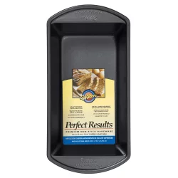 Wilton Perfect Results Loaf Pan Black