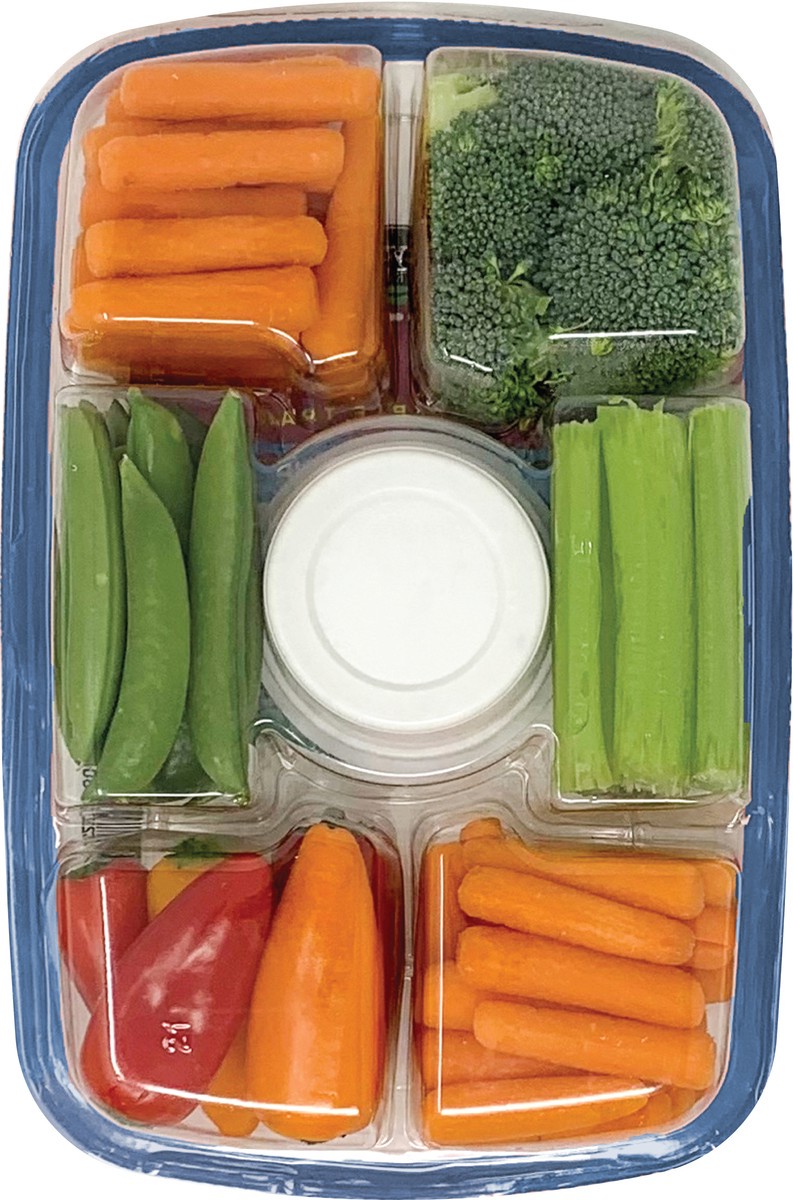 slide 2 of 3, Taylor Farms Vegetable Tray 18oz, 18 oz